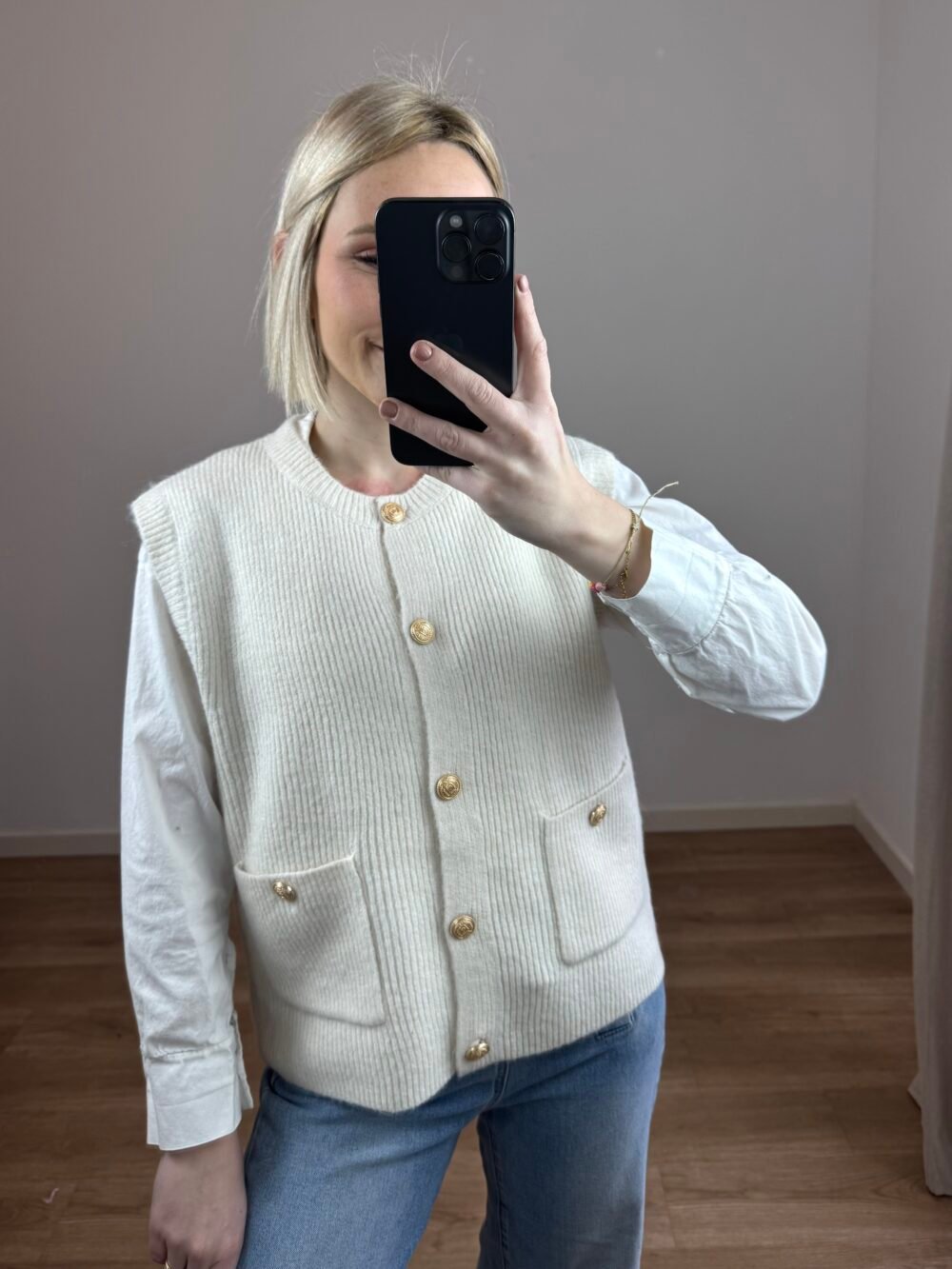 Pull sans manche beige