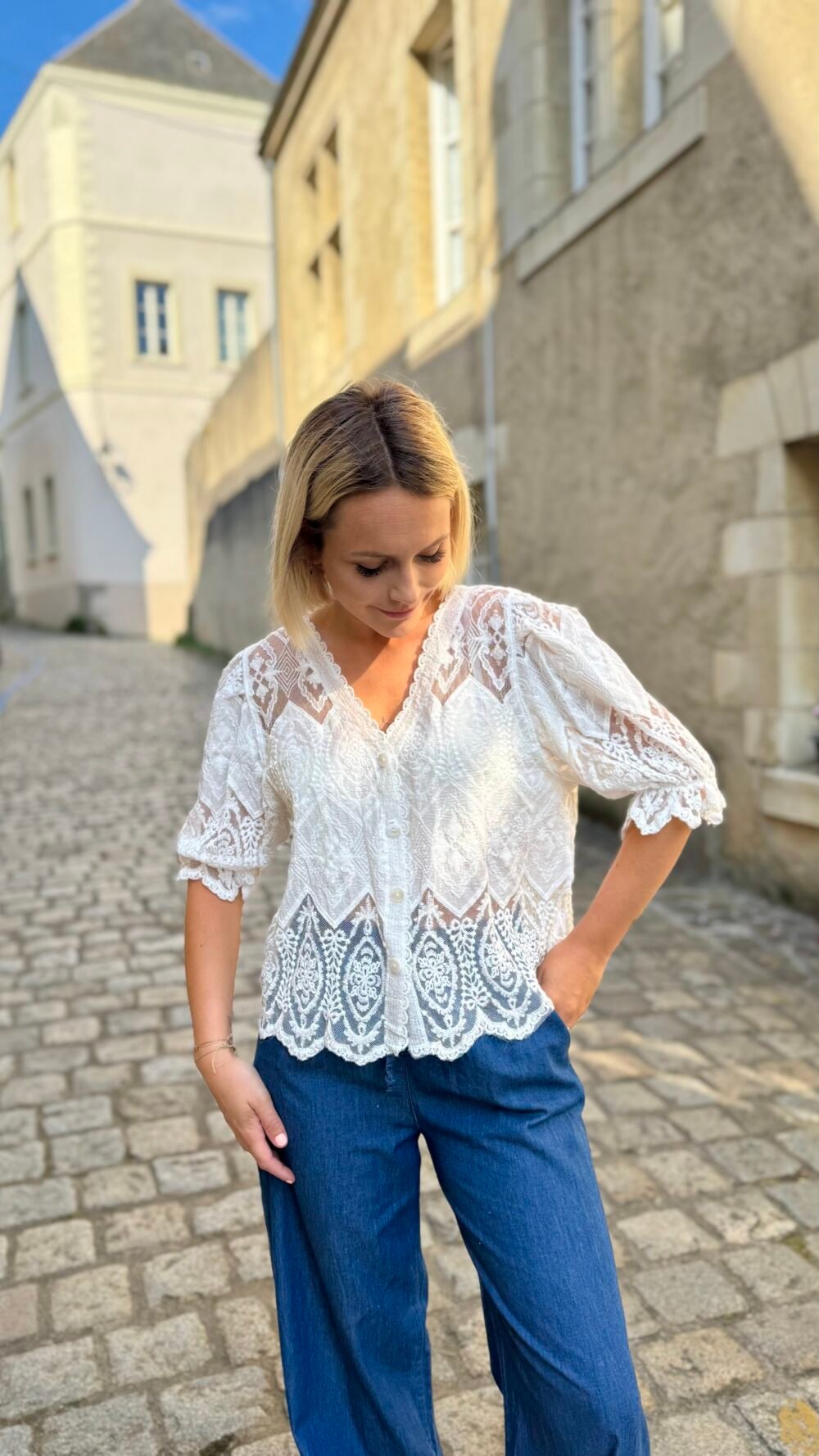 Top blanc à dentelle – Image 2