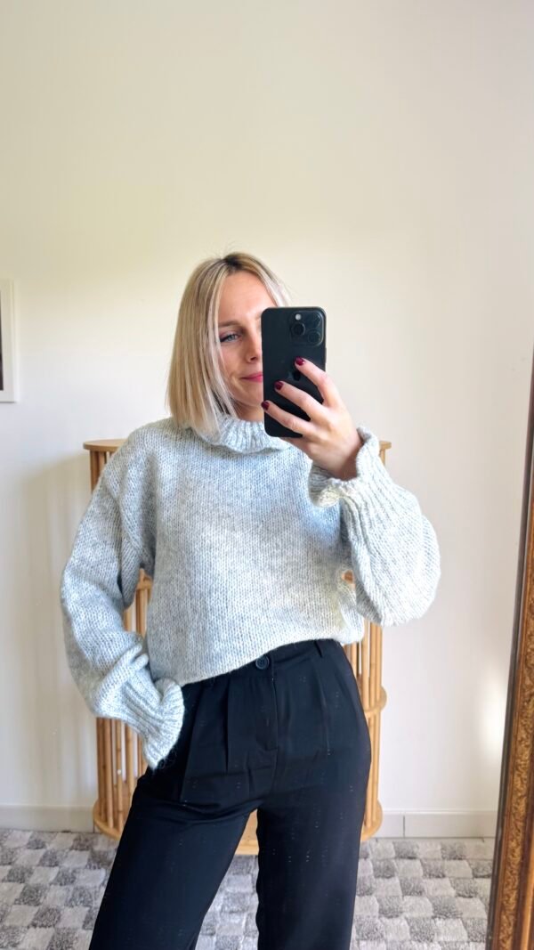 Pull gris col haut