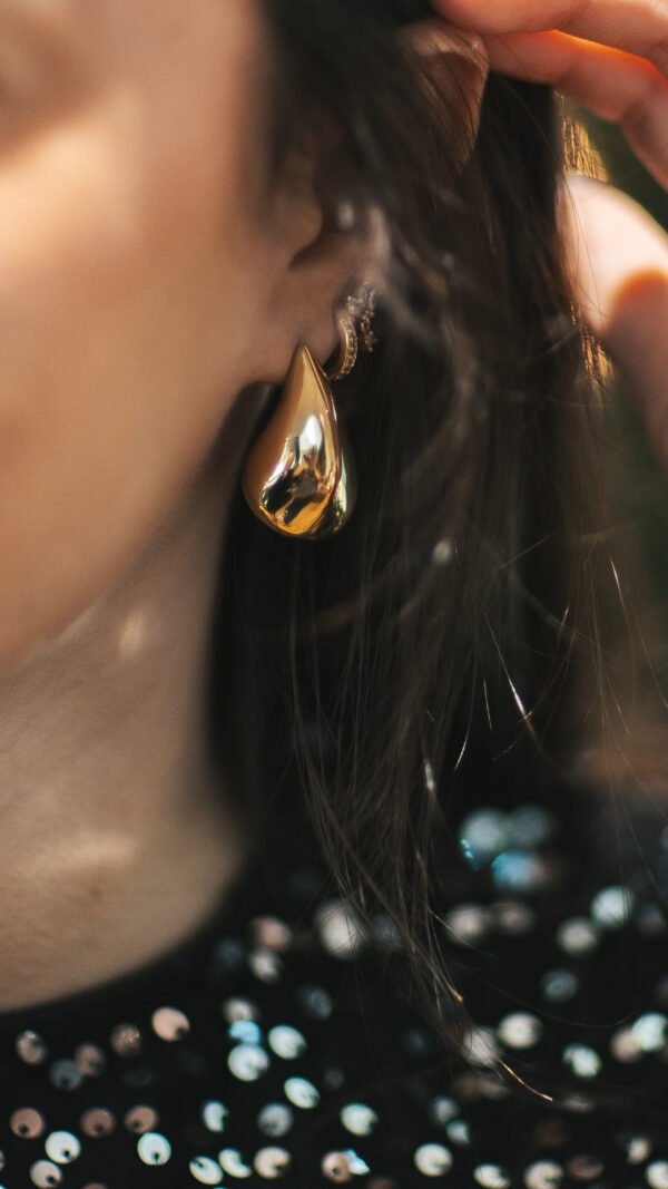 Boucle d'oreille goutte