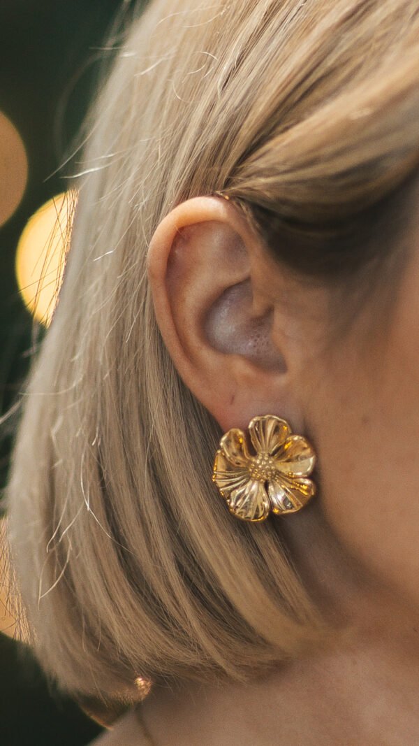 Boucle d'oreille fleurs