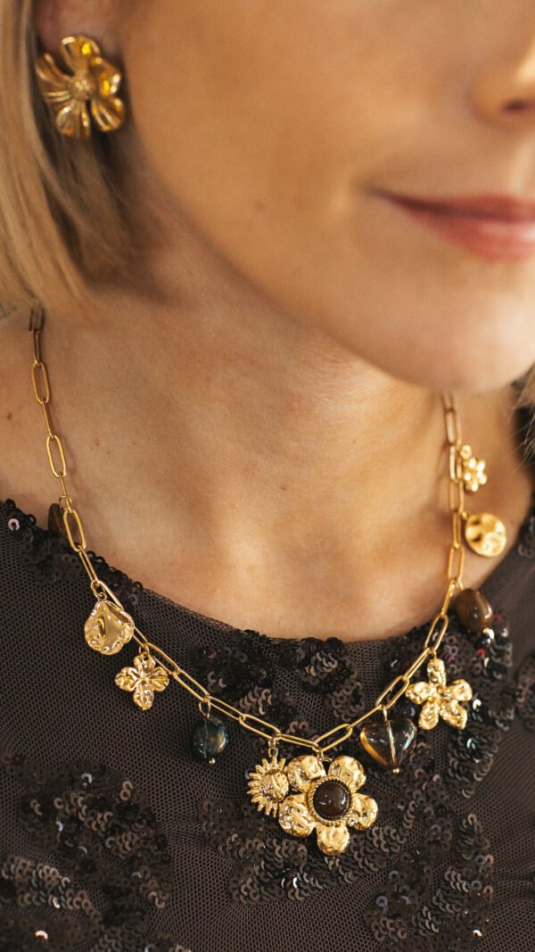 Collier charms fleurs marron