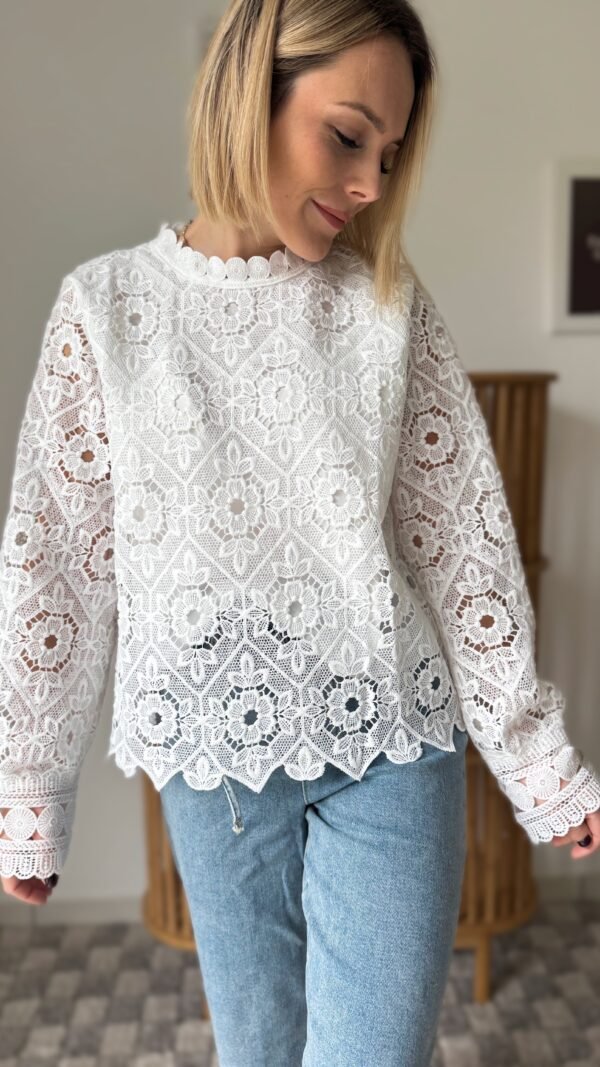 Chemisier blanc broderie