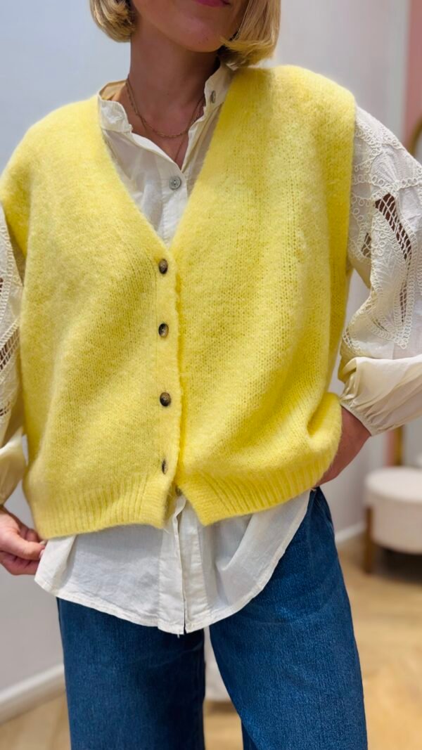Pull sans manches jaune