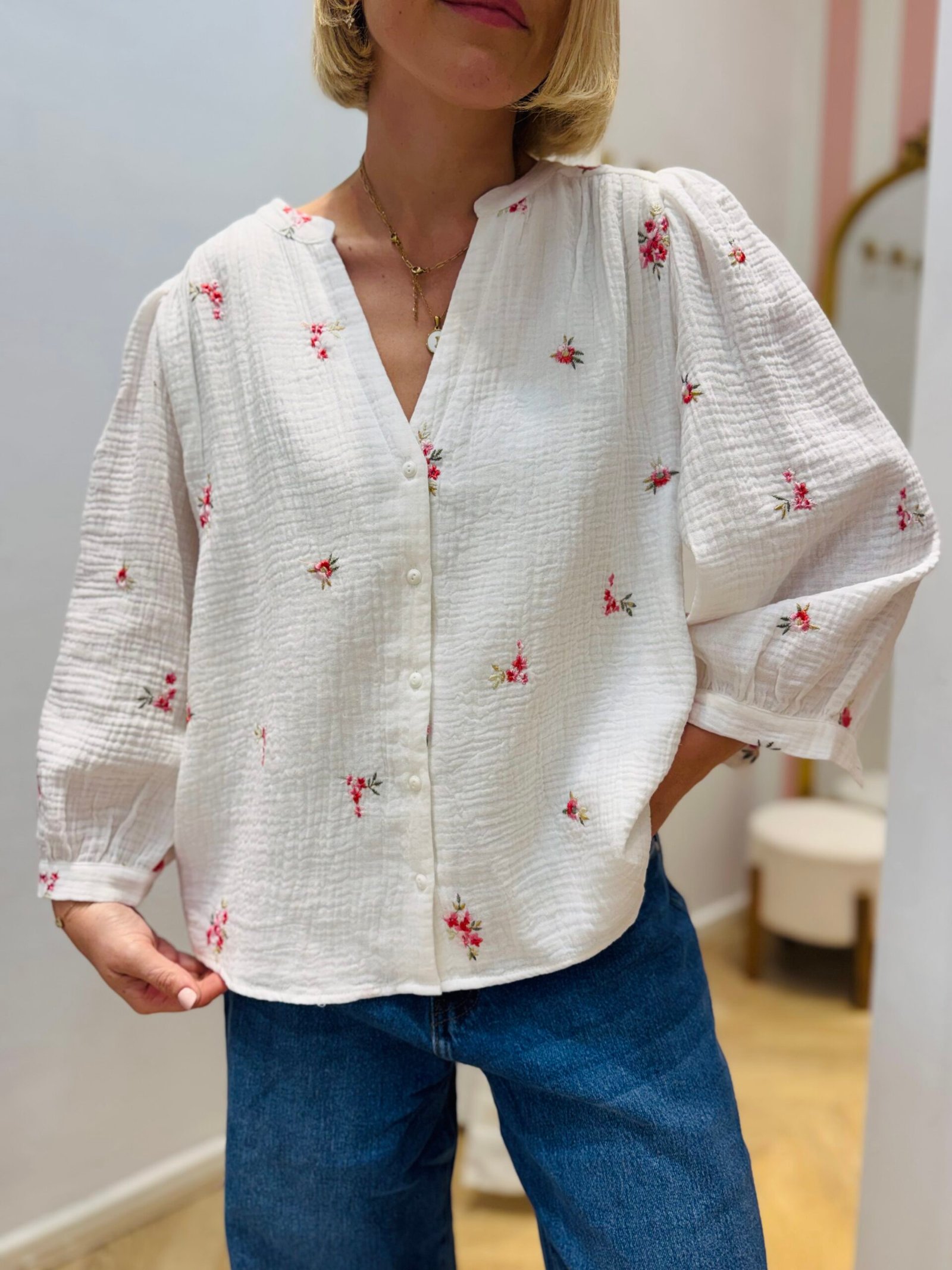 Chemsie en gaz de coton à motifs fleurs – Image 2