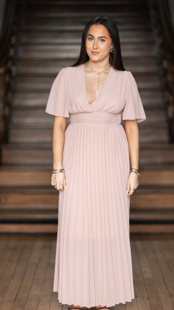 Robe longue plissée à manches courtes rose