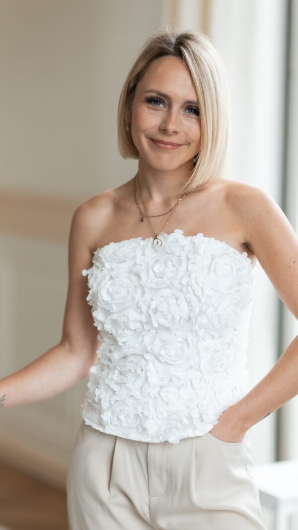 Bustier blanc à fleurs