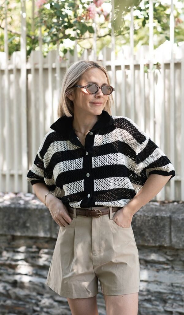 Gilet en crochet à rayures noir