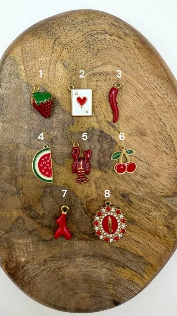 Charms rouge