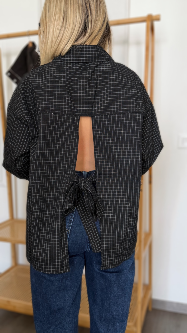 Chemise noir à carreaux
