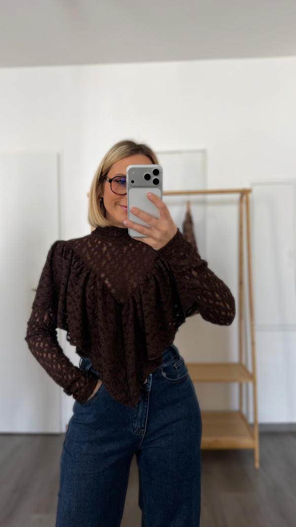 Blouse chocolat dentelle