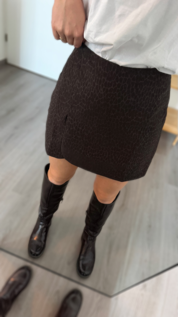 Jupe short léopard