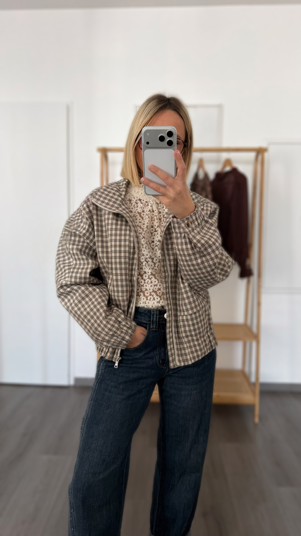Veste à carreaux écru